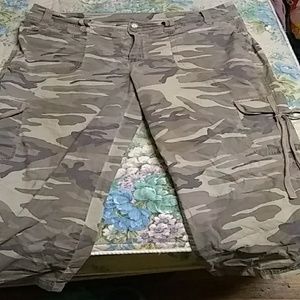 Camo pants